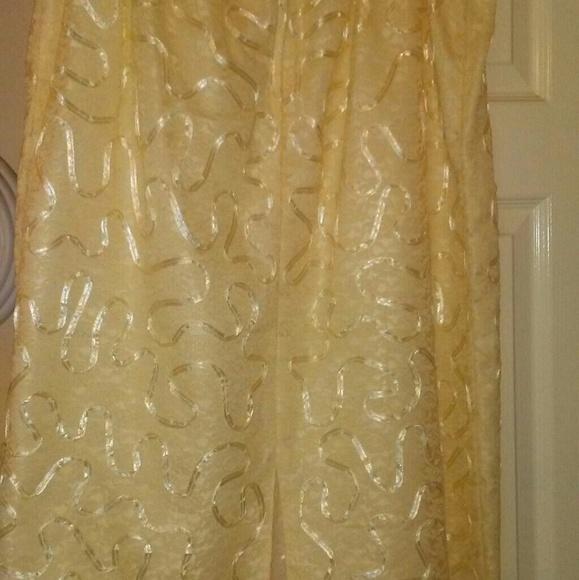 Mattina T  Size 2 PC lace suit - Picture 2 of 4